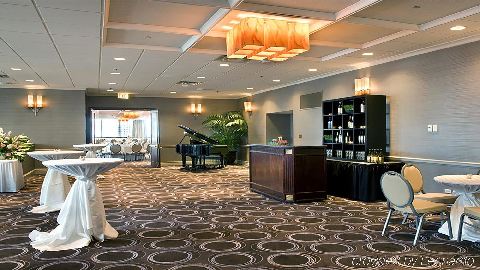 Holiday Inn Chicago Mart Plaza River North, An Ihg Hotel Interior photo